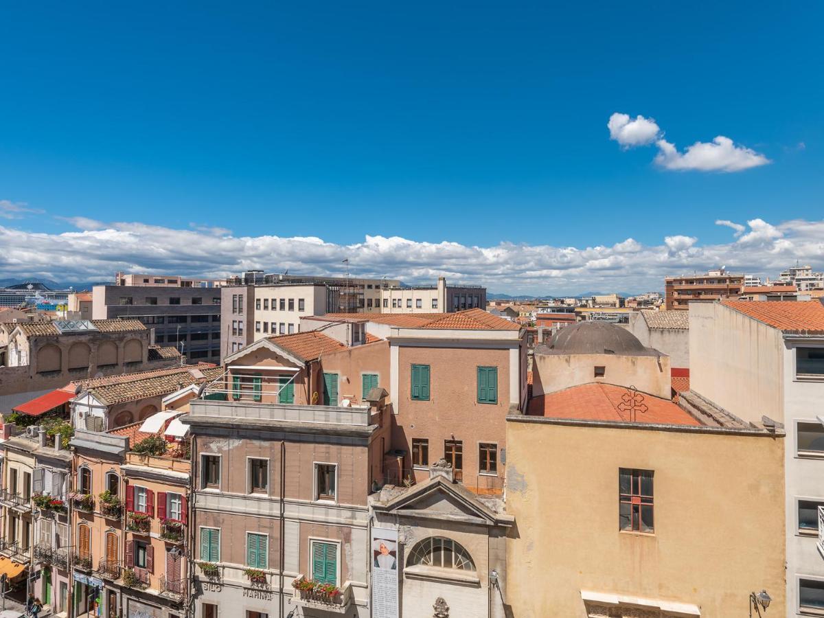 Апартаменти Casa Alla Marina Del Porto Di Кальярі Екстер'єр фото