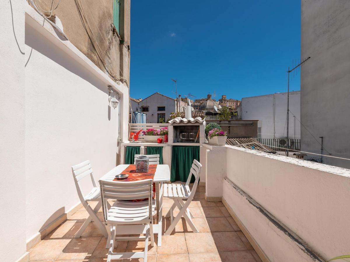 Апартаменти Casa Alla Marina Del Porto Di Кальярі Екстер'єр фото