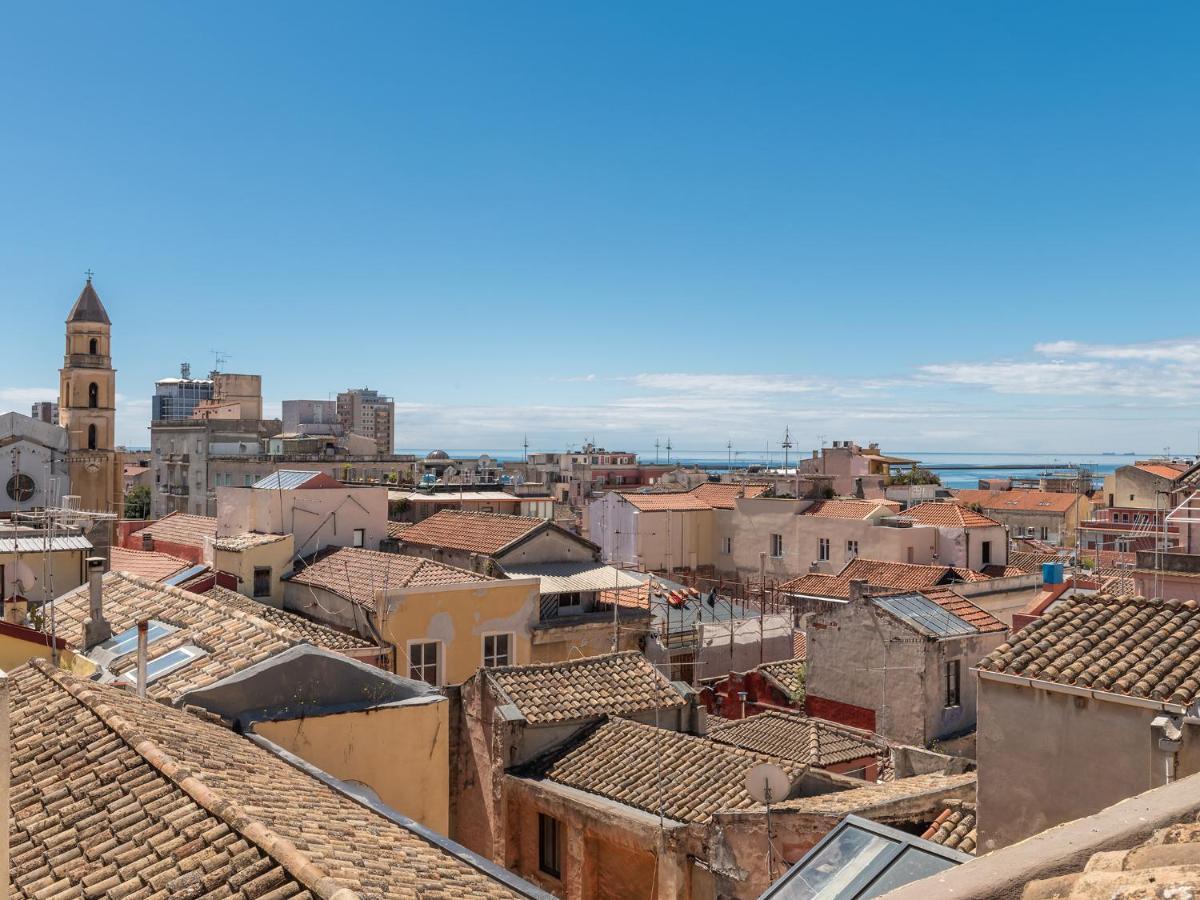 Апартаменти Casa Alla Marina Del Porto Di Кальярі Екстер'єр фото